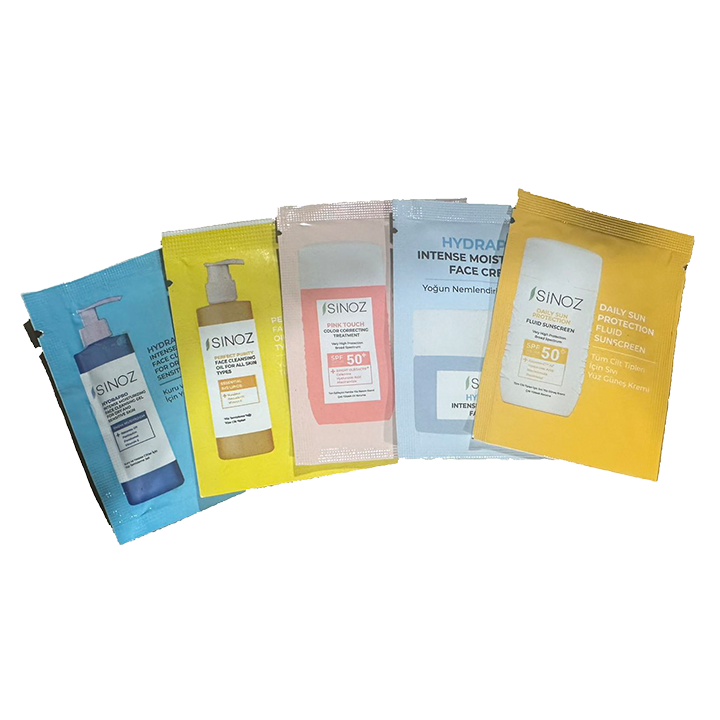 Комплект„SINOZ Bright & Clean Facial Care“  почиства, изравнява тена, защита от тъмни петна